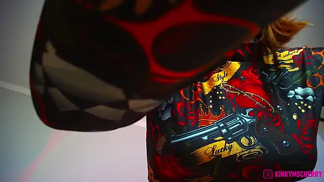 Czat XXX na żywo – KinkyMissCherry