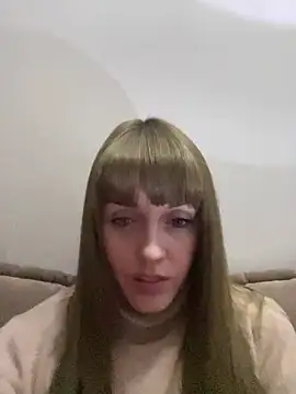 Kamilochka2951のライブXXXチャット