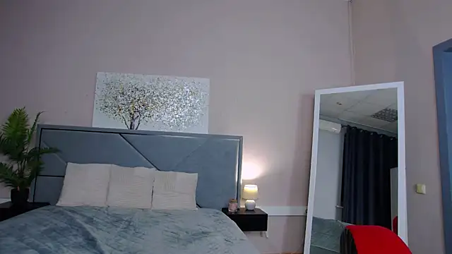 Chatroom XXX en direct de NicoleRosss