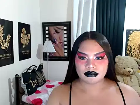 Živý XXX chat TSbrianaHugeCock