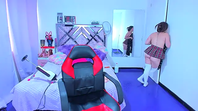 Luna_Analya Adlı Modelin Canlı XXX Sohbeti