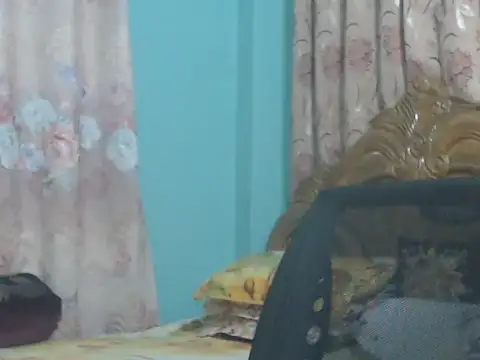 NancyRuvi – Naživo XXX chat