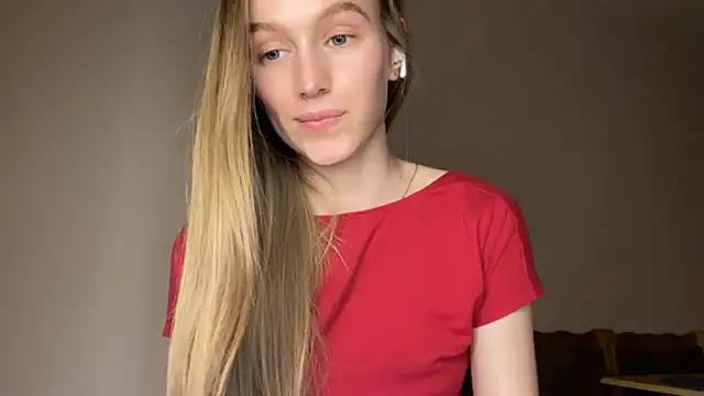 Chat XXX en directo de Viktoria_Vibes