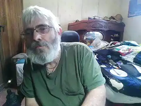 hearseguy77 Adlı Modelin Canlı XXX Sohbeti