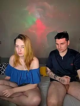 ToxyFoxyy's Live XXX Chat