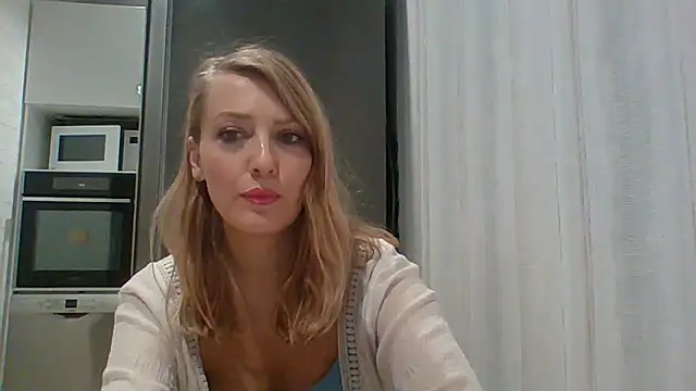 Vexxaa élő XXX-chatje