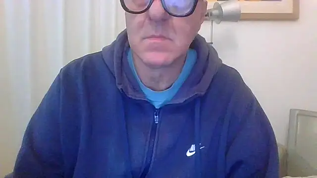 ANONIMO7735 webkamerás műsora