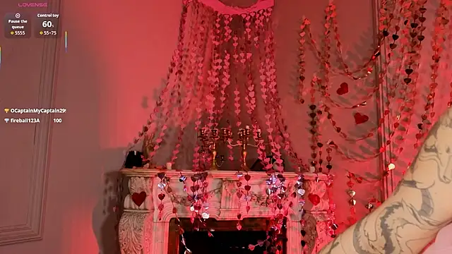 Kelly_Woods' Live XXX Chat