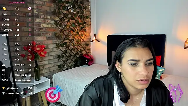 Lia_Blake_: онлайн-секс-чат