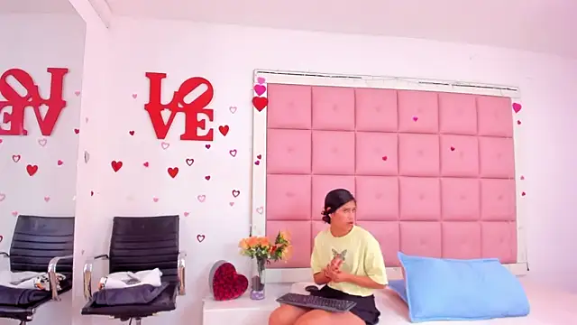 Aliss_Aron: онлайн-секс-чат