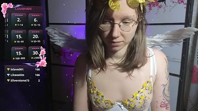 Chat +18 de scarlettsrose ao vivo