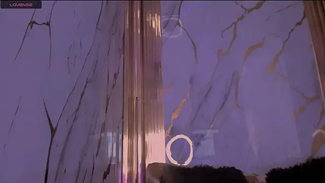 Chat XXX en directo de eimy_skinny_