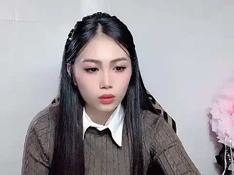 Chat XXX en directo de Thuy79