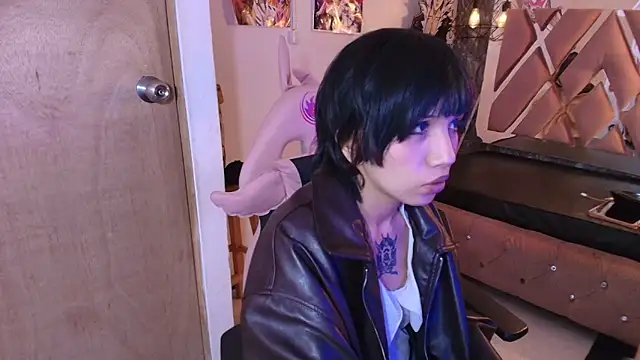 TerraelowenのライブXXXチャット