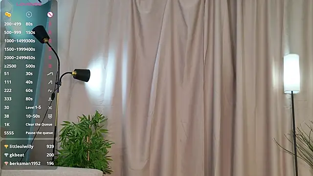 Playful_Lia Live XXX Chat