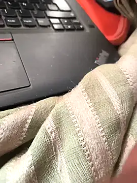 Tulechitarika's Live XXX Chat