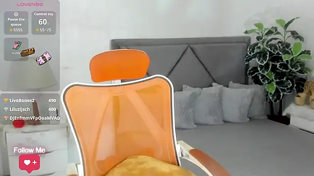 Chat XXX ao vivo de Queen_Cattleya69