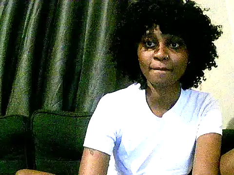 Candy_Ljaay লাইভ XXX চ্যাট