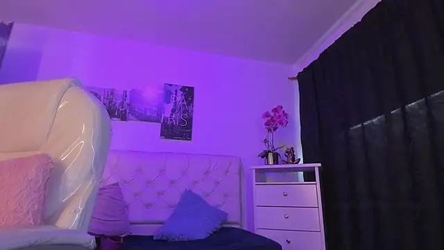 XXX chat uživo modela Amy_Kiitty_