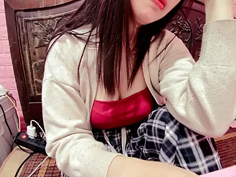 Thu_yaha – Naživo XXX chat