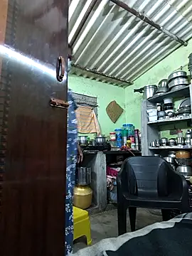 Tamilselviroja-: απευθείας συνομιλία ΧΧΧ