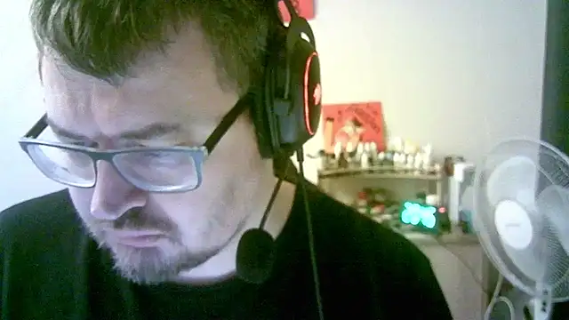 Chat XXX en directo de SirAbuser