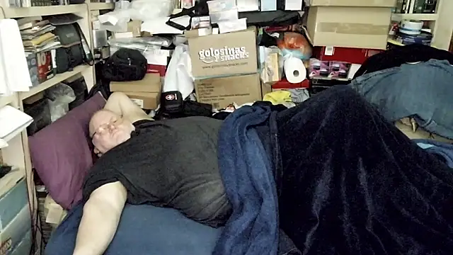 hadeszeuss2 élő XXX-chatje