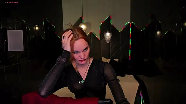 Chat XXX en directo de SaraSubtlety