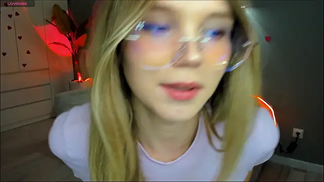 linakorvin Show in webcam