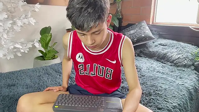 Chat XXX en directo de Andy_Belier23