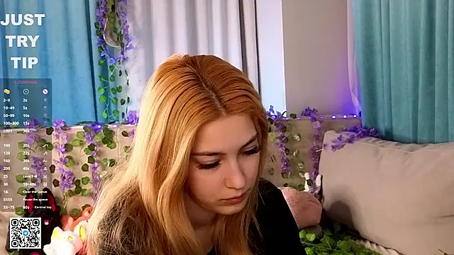 Chat +18 de AngelicRice ao vivo