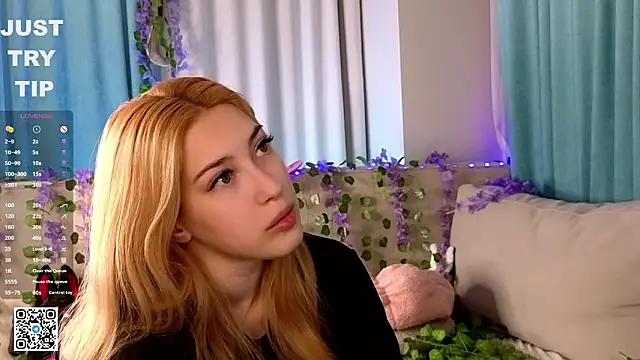 Chatroom XXX en direct de AngelicRice