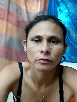 Yuliitza3 – Live XXX-chat