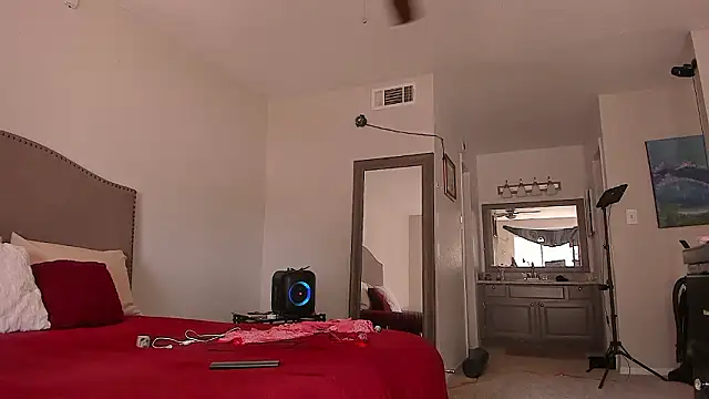 Czat XXX na żywo – yiauana