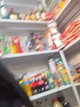 Show modela emilyjohanson na web-kameri