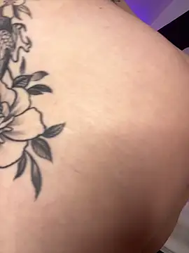 EmmaaCastro's Live XXX Chat