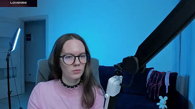 Chatroom XXX en direct de SharkyBaby