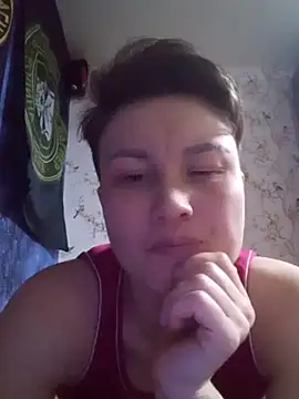 Chatroom XXX en direct de MoonIrene