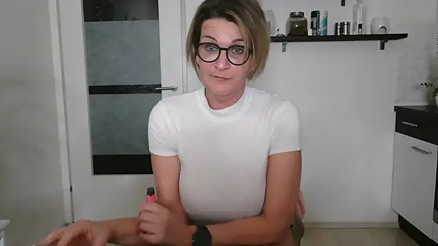 hexe40002 Adlı Modelin Web Kamerası Şovu