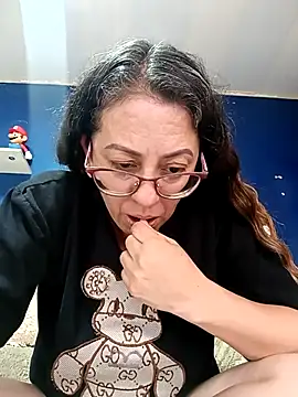 Chatroom XXX en direct de miss_hanna07