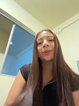 Karlee_Grey1: διαδικτυακό σόου στην κάμερα