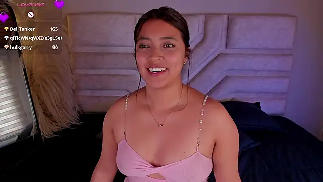 Rebeca_Williams_ Chat XXX in diretta