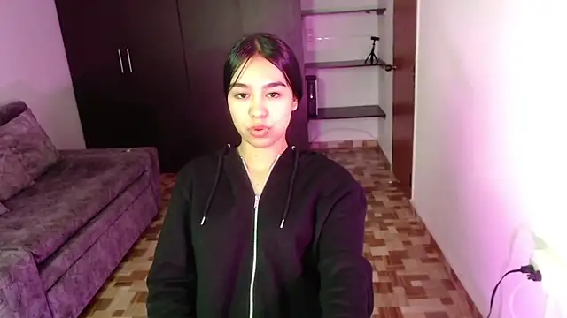 kyra_fox_ Chat XXX in diretta