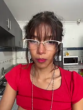 HampenSweet élő XXX-chatje