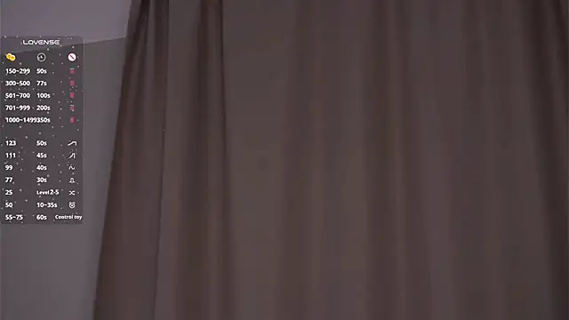 EffieHenrin Live XXX chat