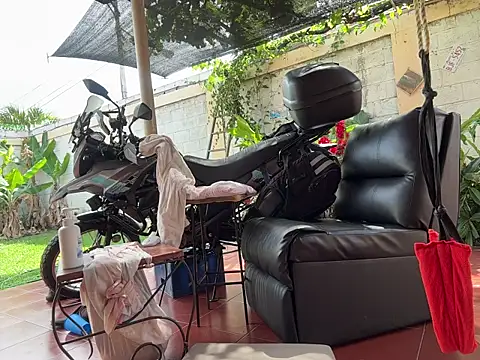 Czat XXX na żywo – Neil_and_isaac