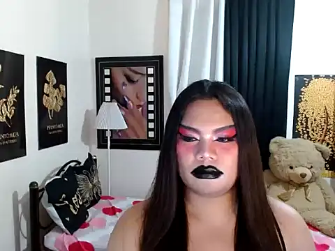 TSbrianaHugeCock webcam show