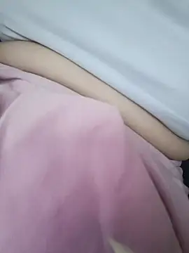 roxyrougee webkamerás műsora