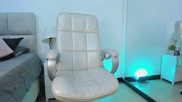 JulietaFerrer_ Live XXX-chat