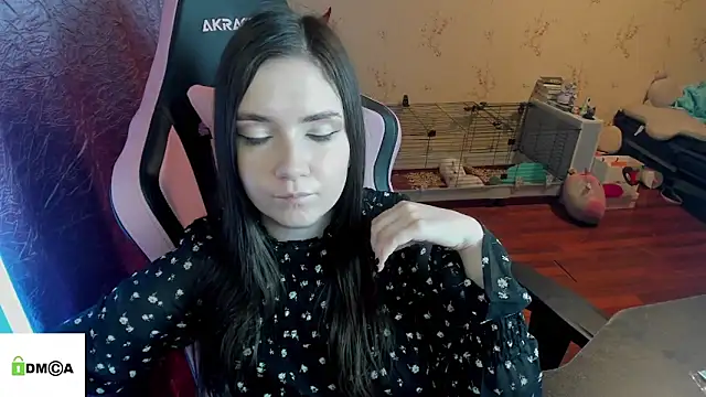 Crazy_forest_fairy élő XXX-chatje